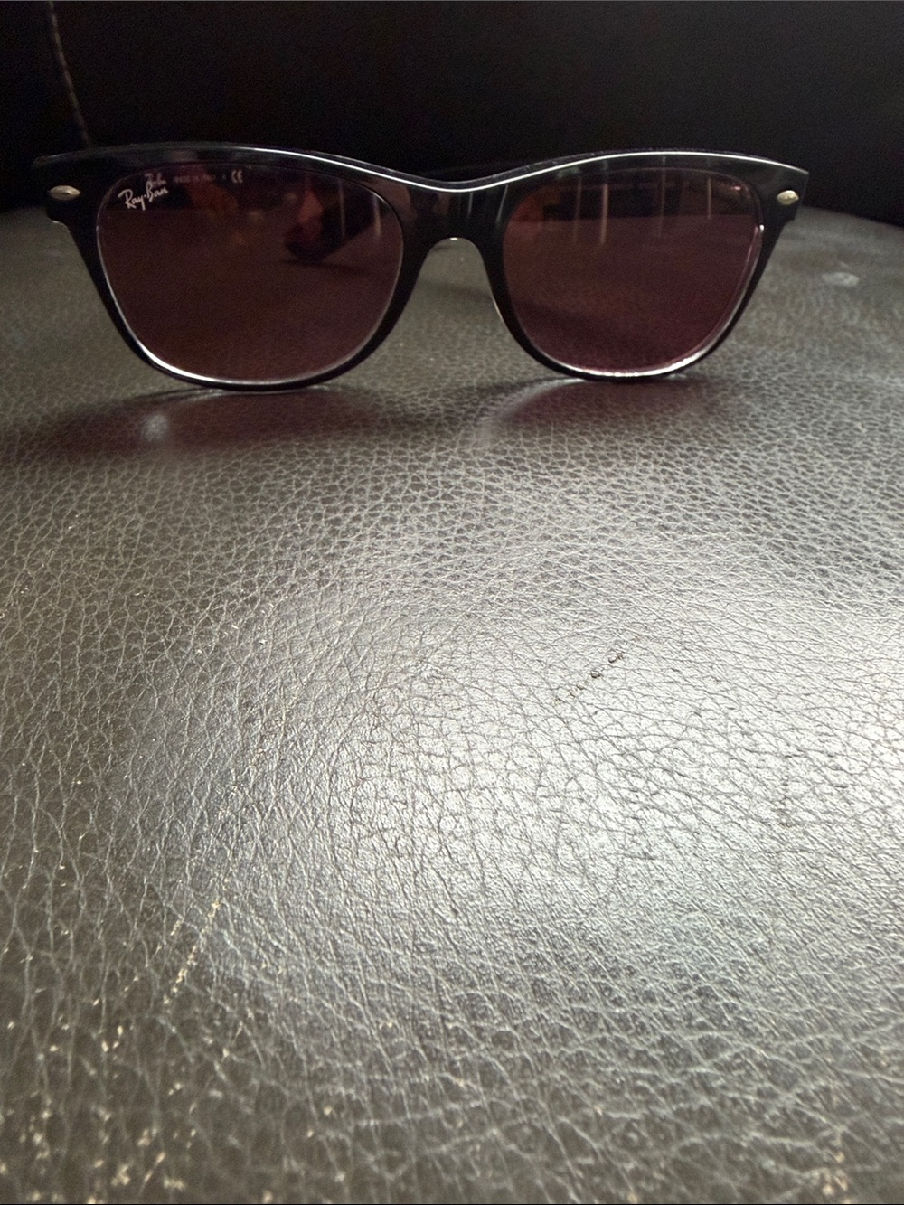 Ray-Ban Men’s Black Frame Sunglasses with Red-Tinted Lenses